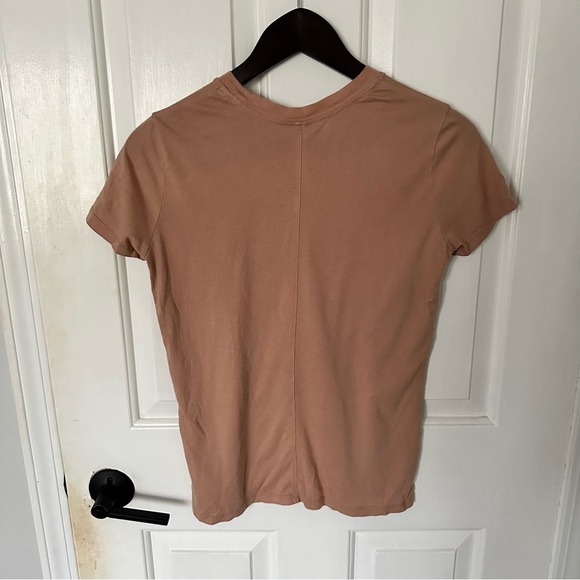 Foundation T - Picture 2 of 2